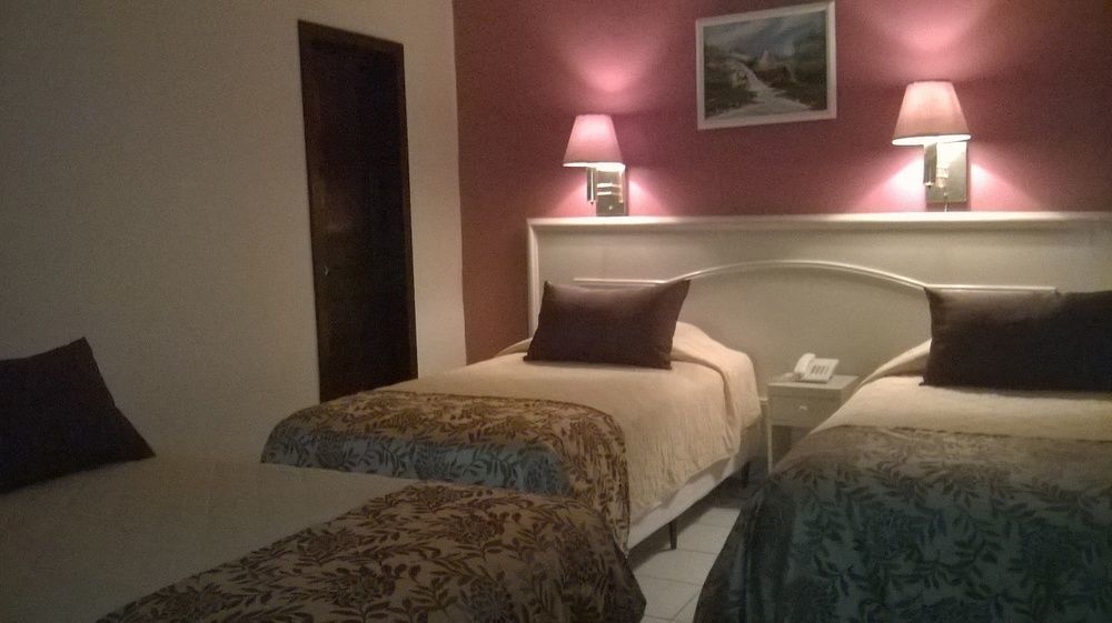 גוויאקיל Hotel Doral מראה חיצוני תמונה
