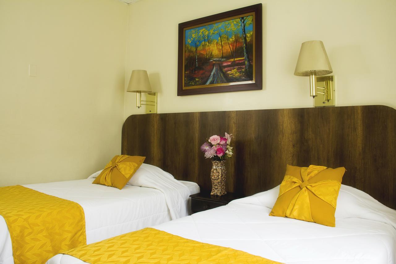 גוויאקיל Hotel Doral מראה חיצוני תמונה