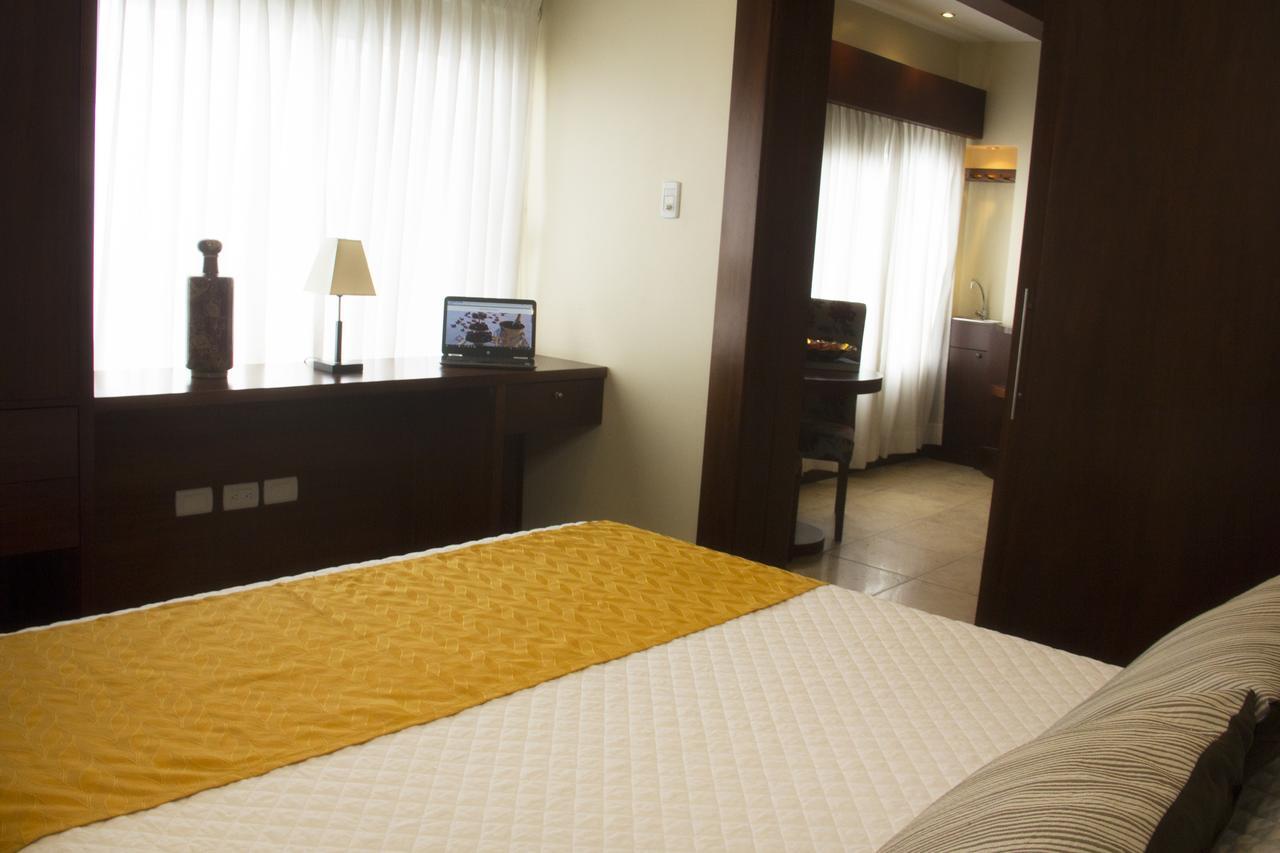 גוויאקיל Hotel Doral מראה חיצוני תמונה