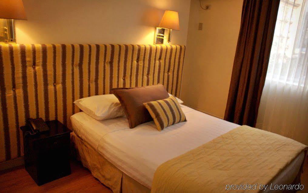 גוויאקיל Hotel Doral מראה חיצוני תמונה