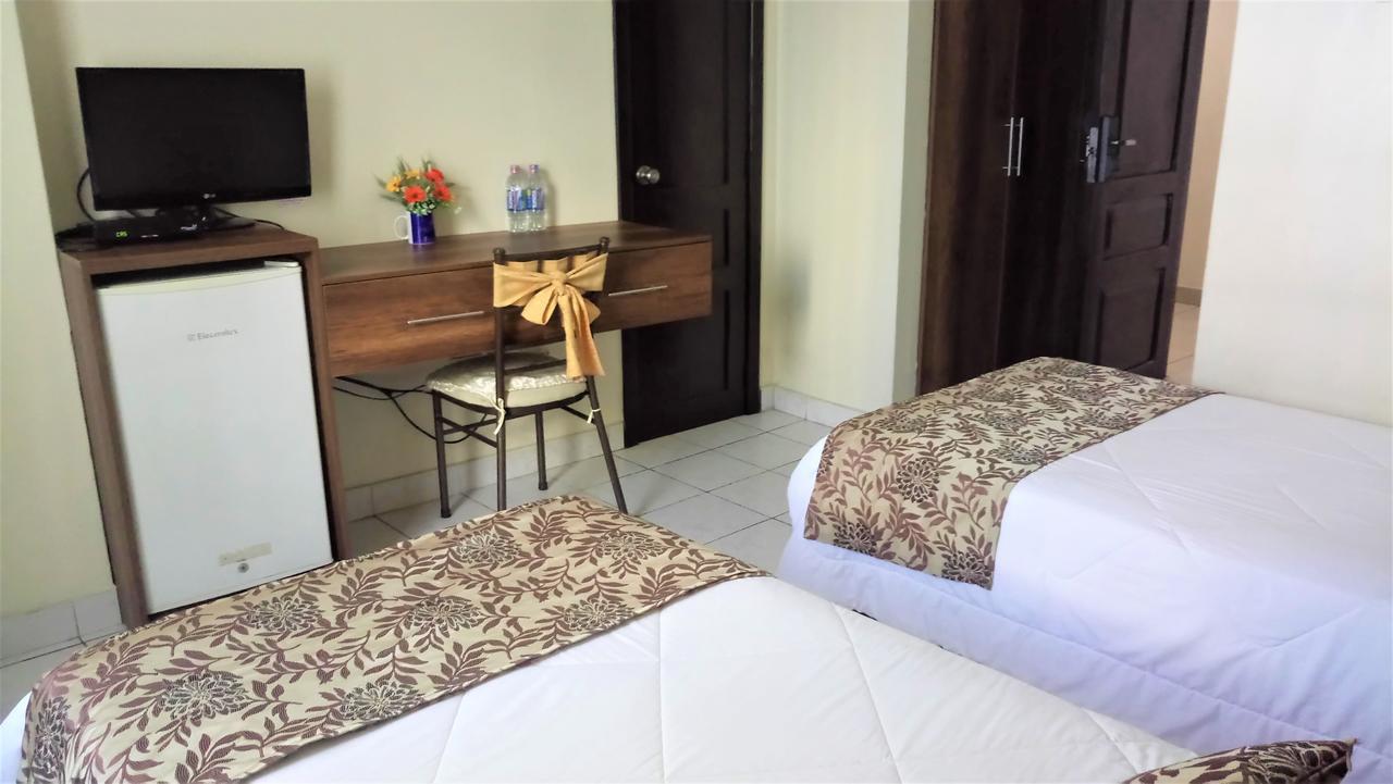גוויאקיל Hotel Doral מראה חיצוני תמונה