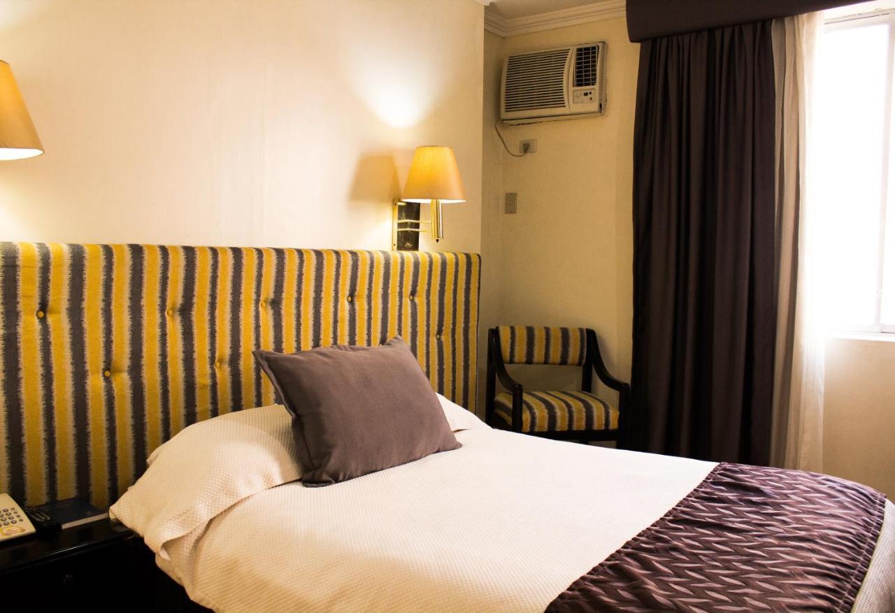 גוויאקיל Hotel Doral מראה חיצוני תמונה